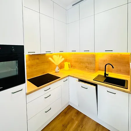 Garbary 71 Old Town Parking Apartment